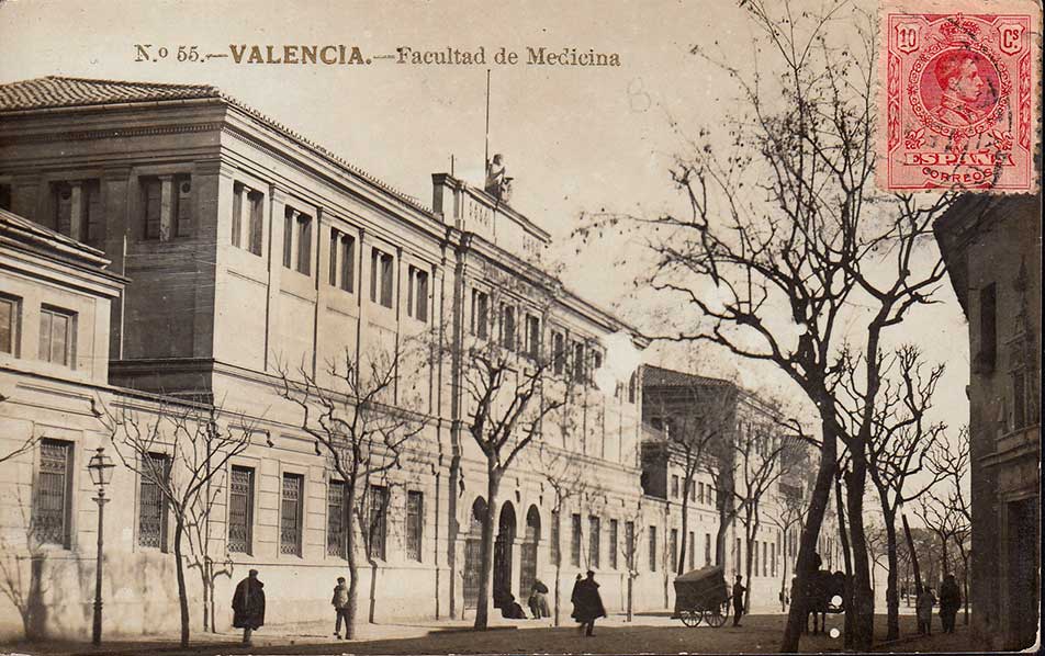 Fotografía. Antigua Facultad de Medicina de Valencia, calle Guillén de Castro