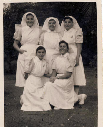 Equipo de enfermería del antiguo Hospital Sanjurjo (Valencia)