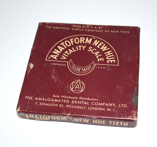 Muestrario dientes Anatoform