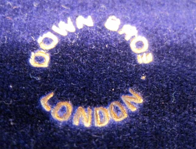 Escalpelos para cirug&iacute;a oftalmol&oacute;gica