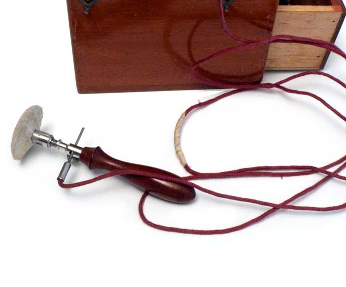 Aparato de corrientes far&aacute;dicas