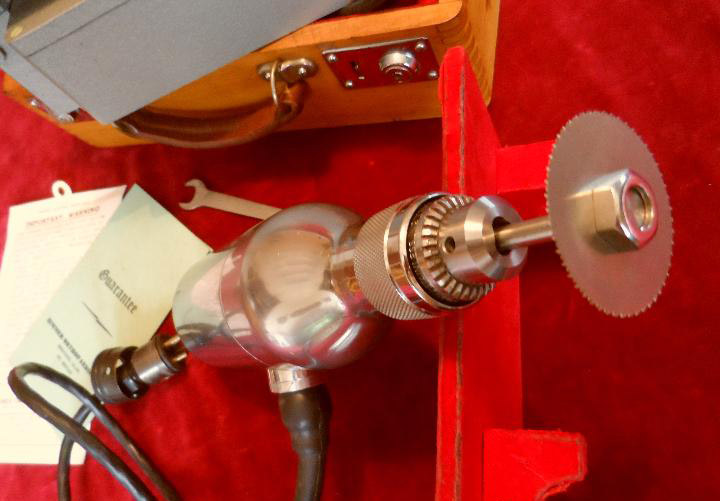 Taladro-sierra quirúrgicos