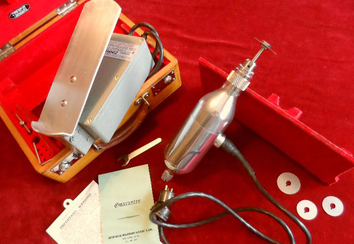 Taladro-sierra quirúrgicos